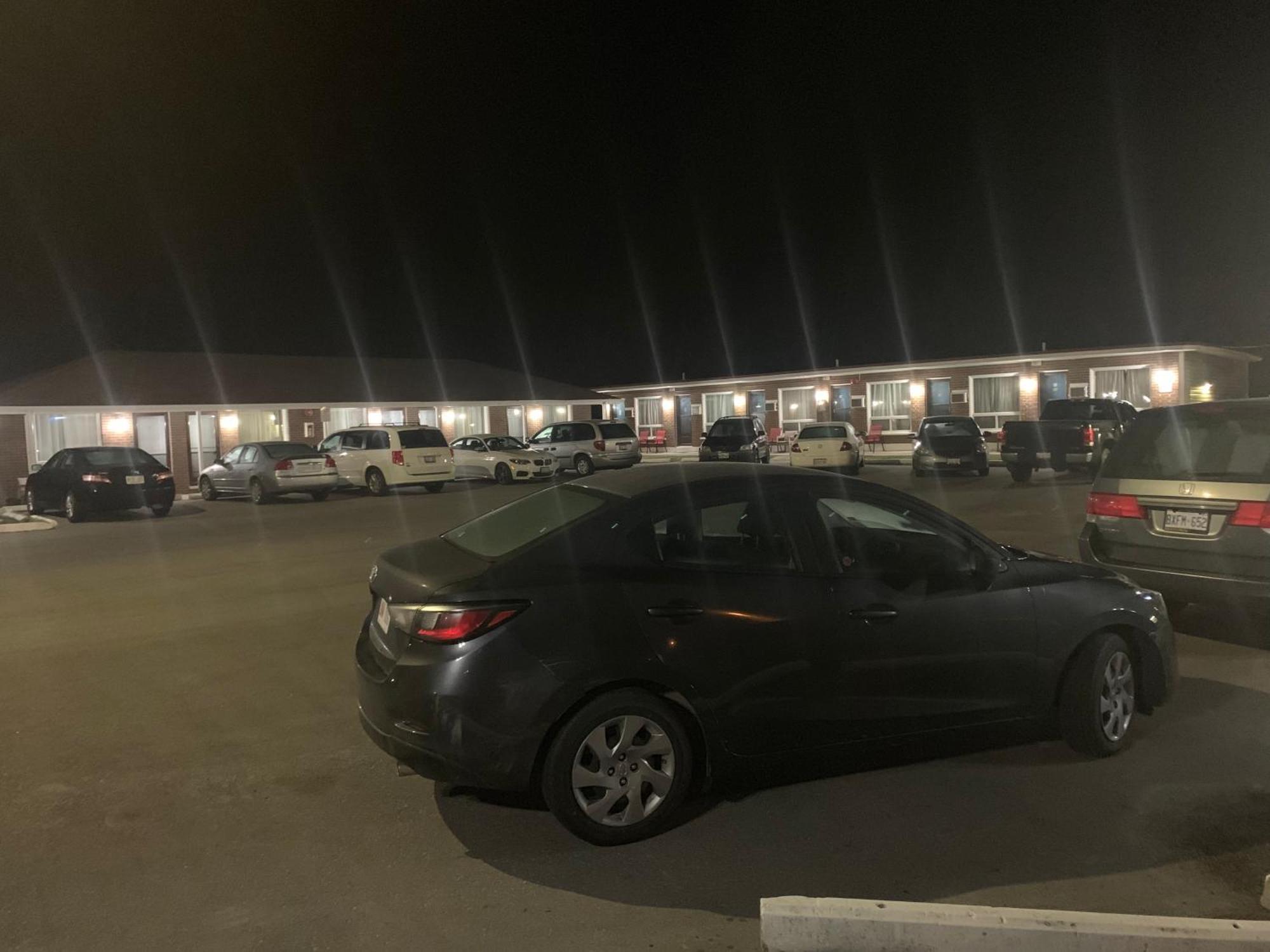 Orono Twin Oaks Motel מראה חיצוני תמונה
