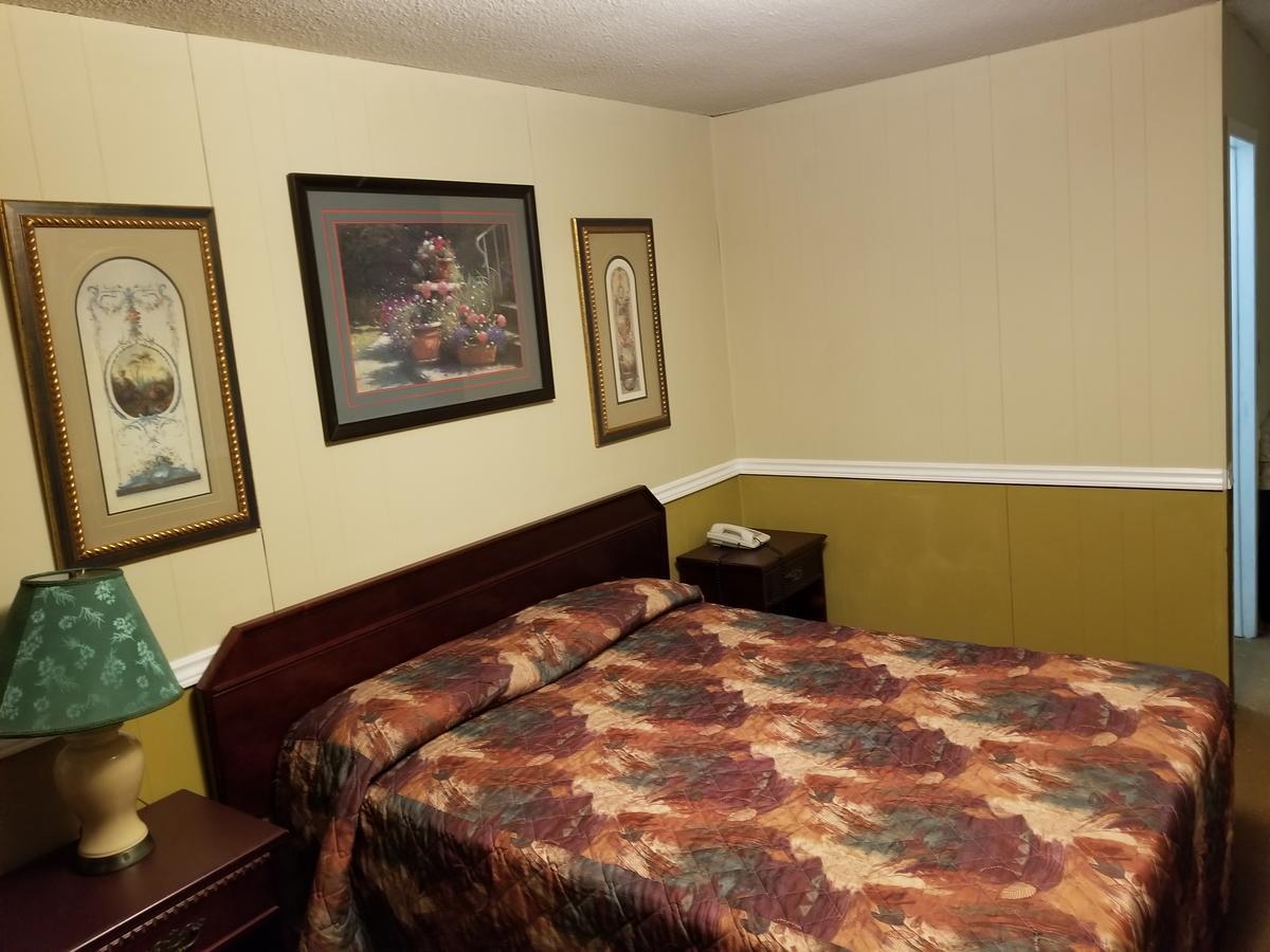 Orono Twin Oaks Motel מראה חיצוני תמונה